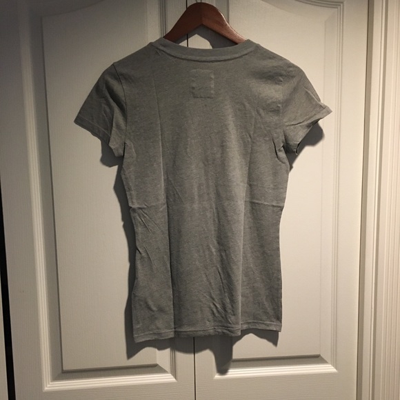 Set of 2 Gilly Hicks women’s cotton T-shirt - Picture 3 of 7